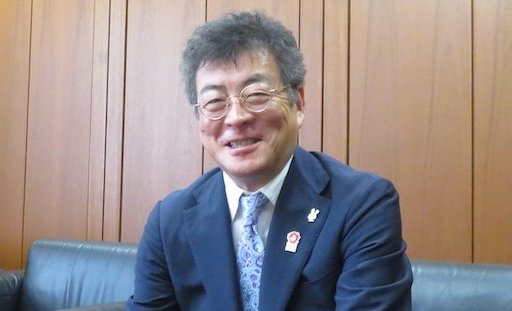 山岡英治さん